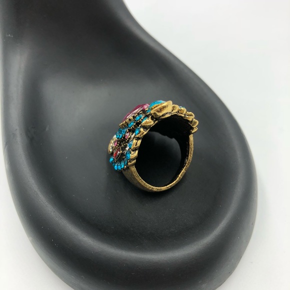 Gorgeous Statement Ring NEW Size 7.5 - Picture 4 of 4